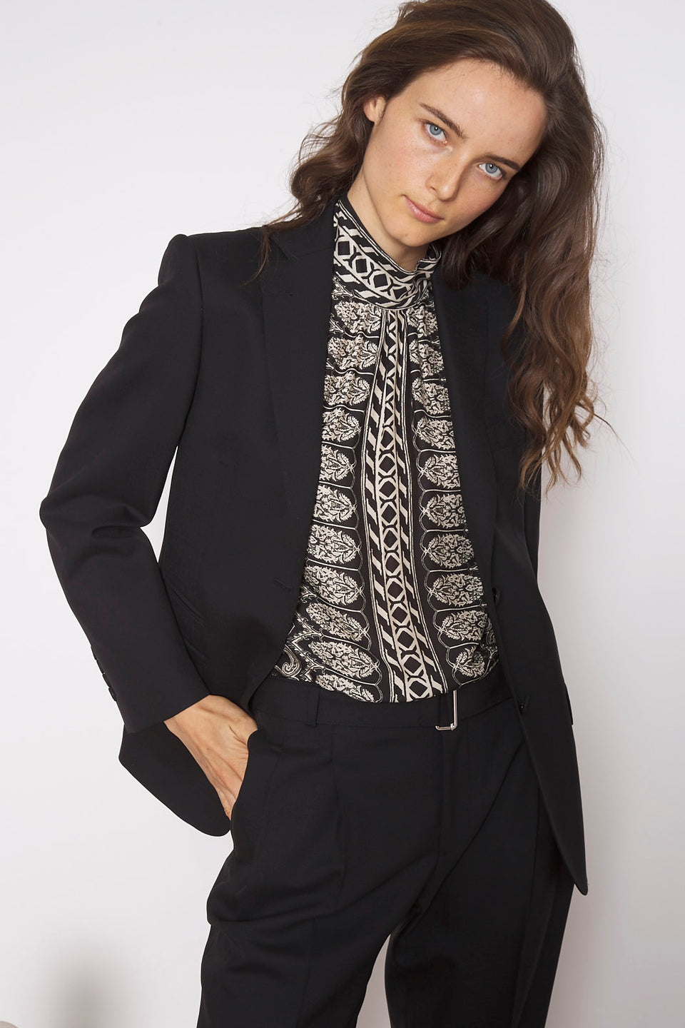 Look - 48