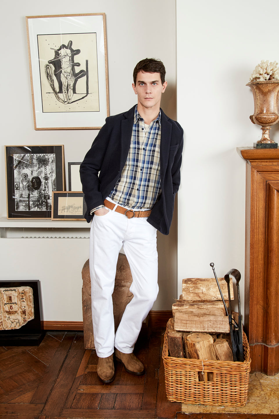Look - 11