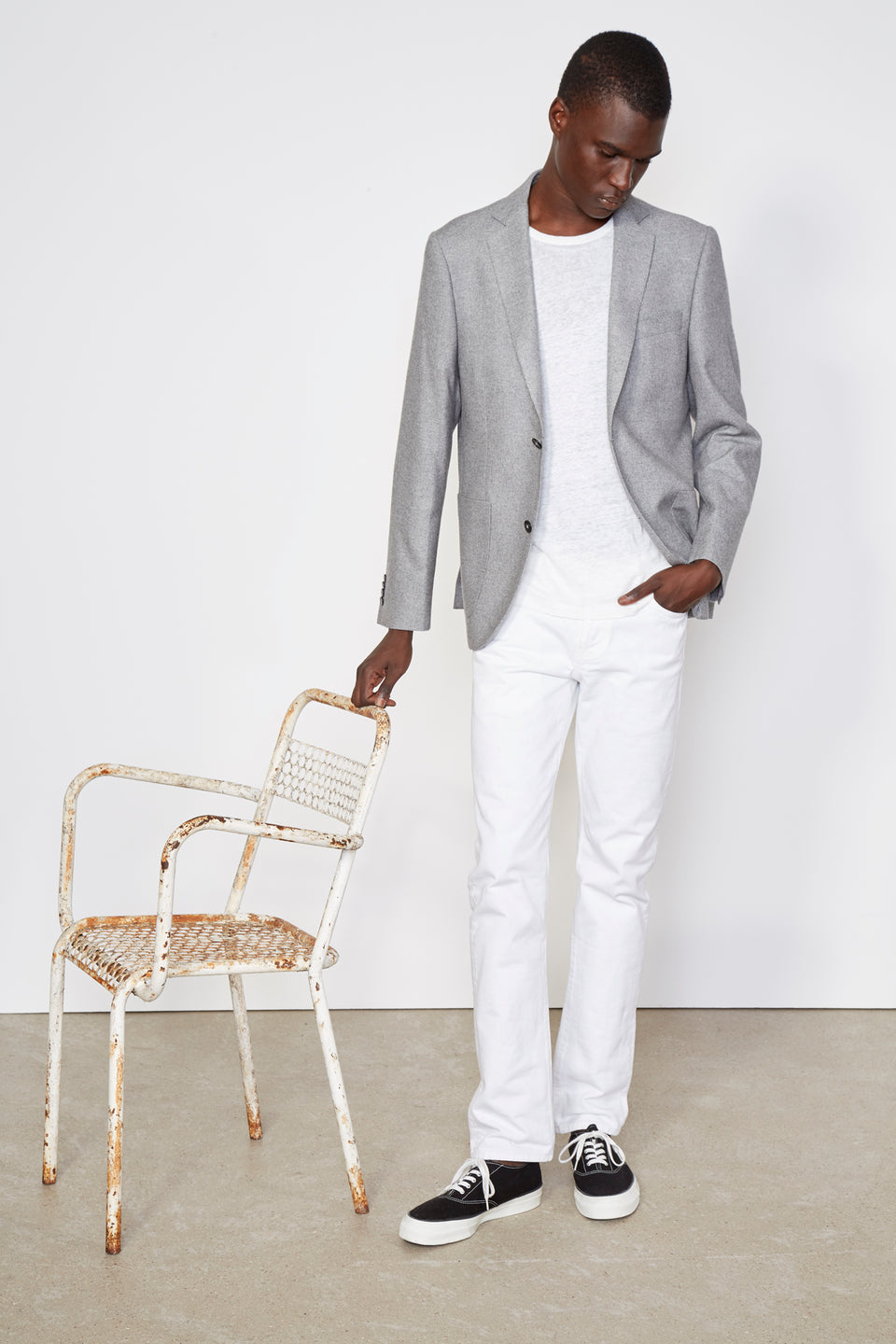 Look - 28