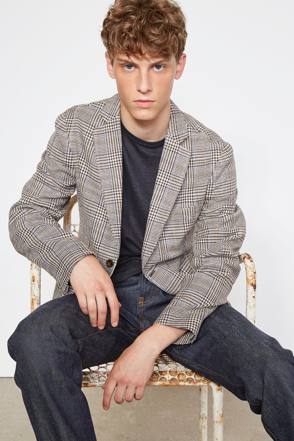 Look - 35