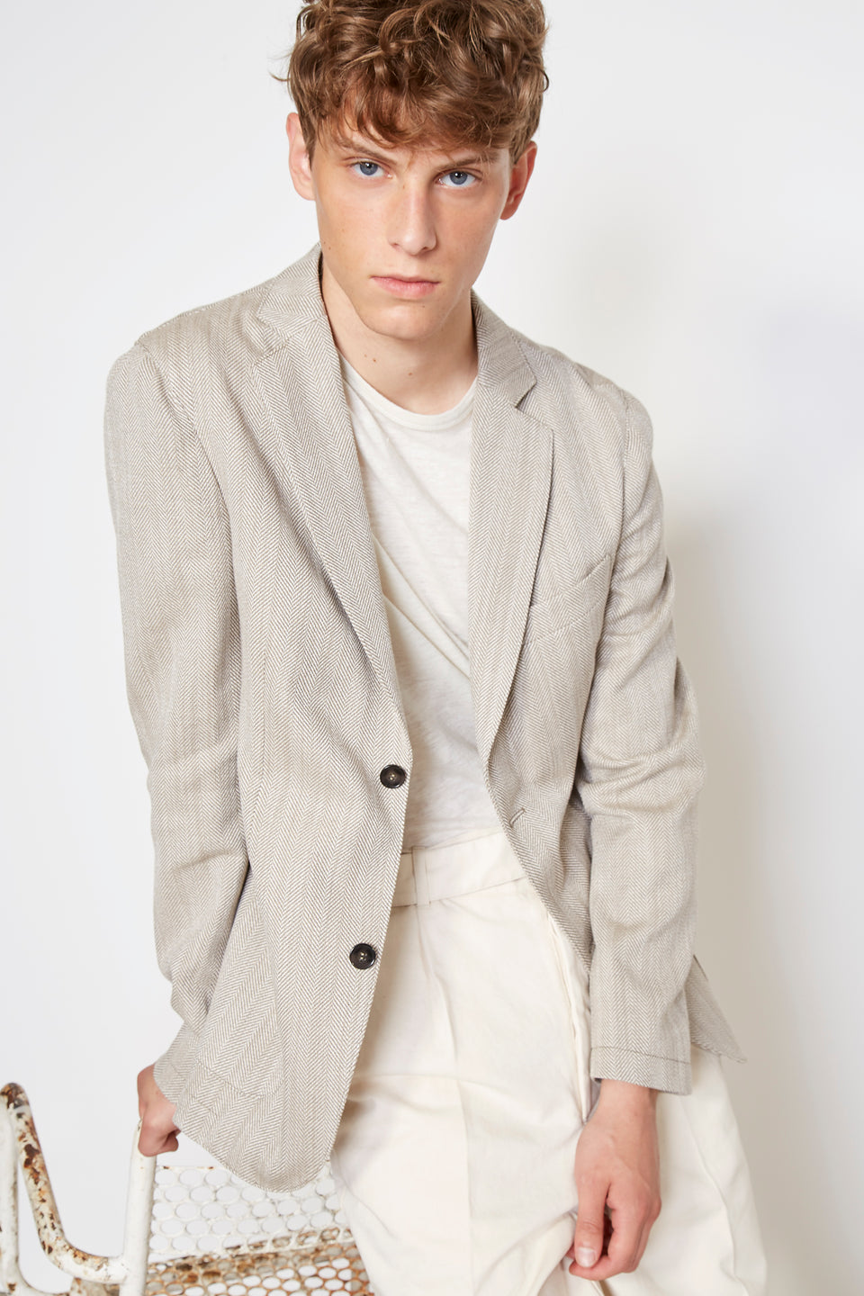 Look - 7