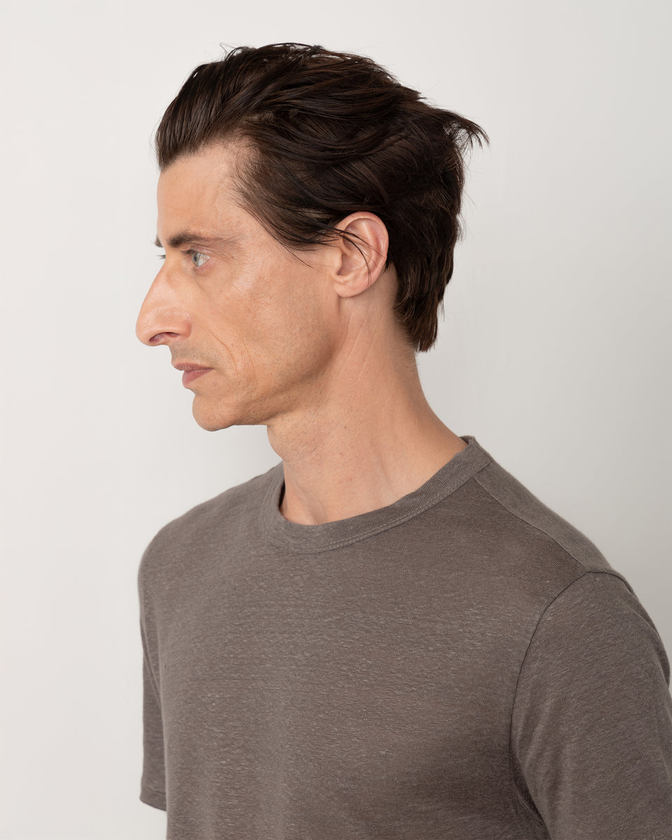 T-shirt garment - Image 4
