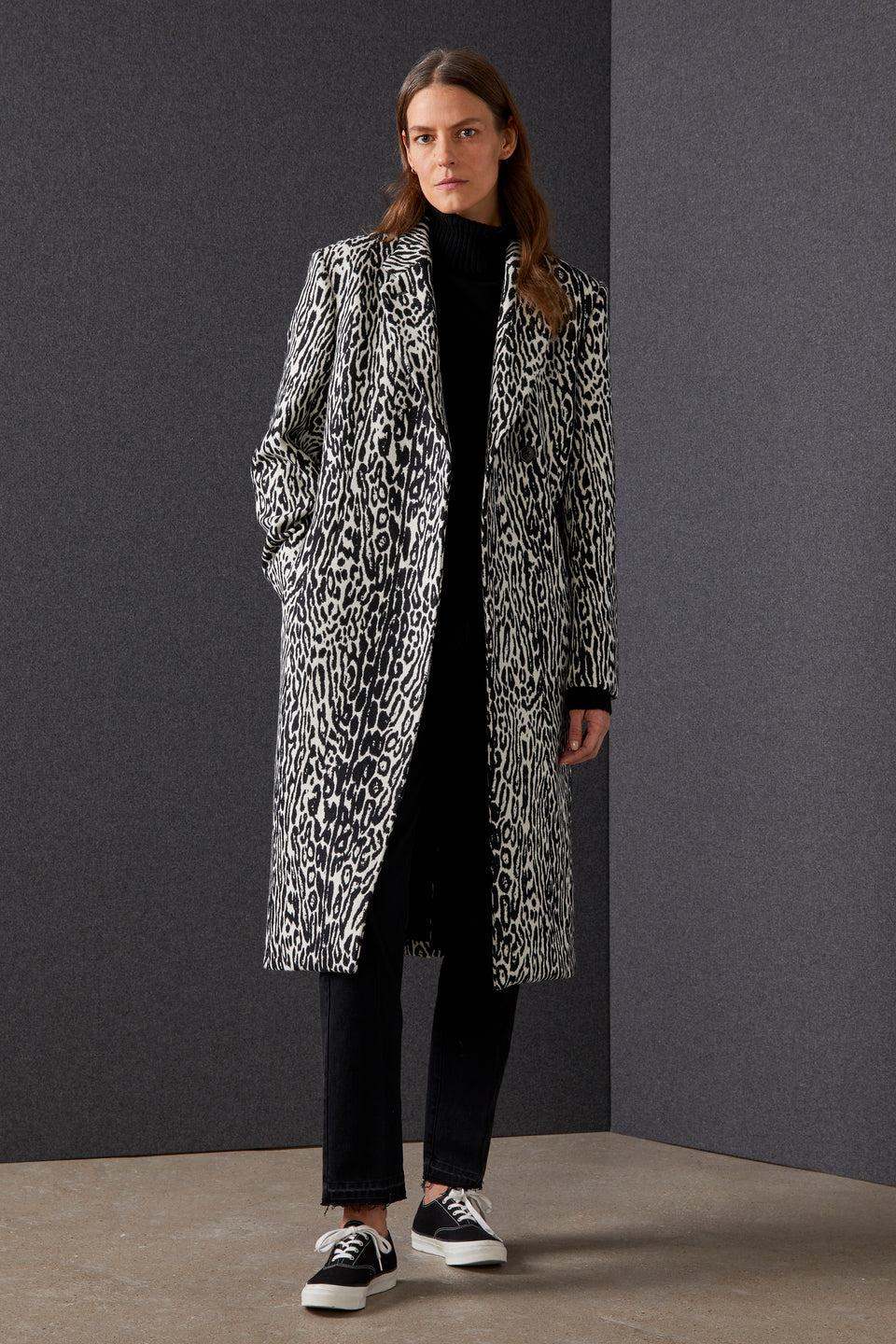 Look - 4