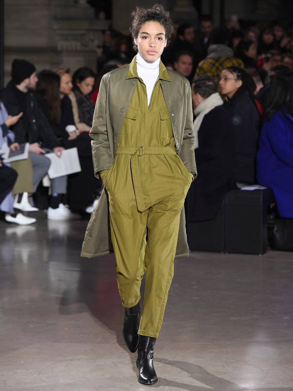 Look - 6