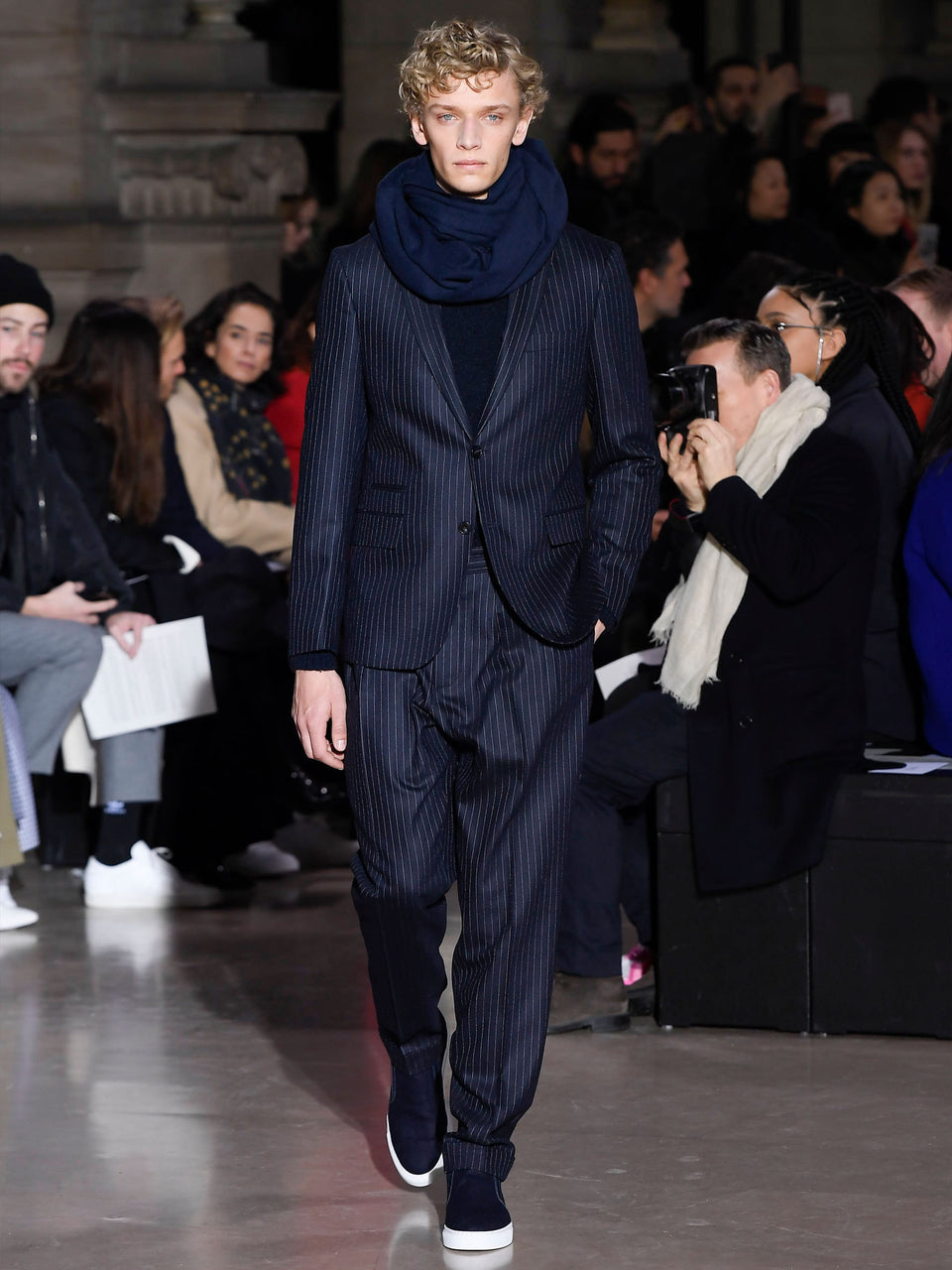 Look - 20