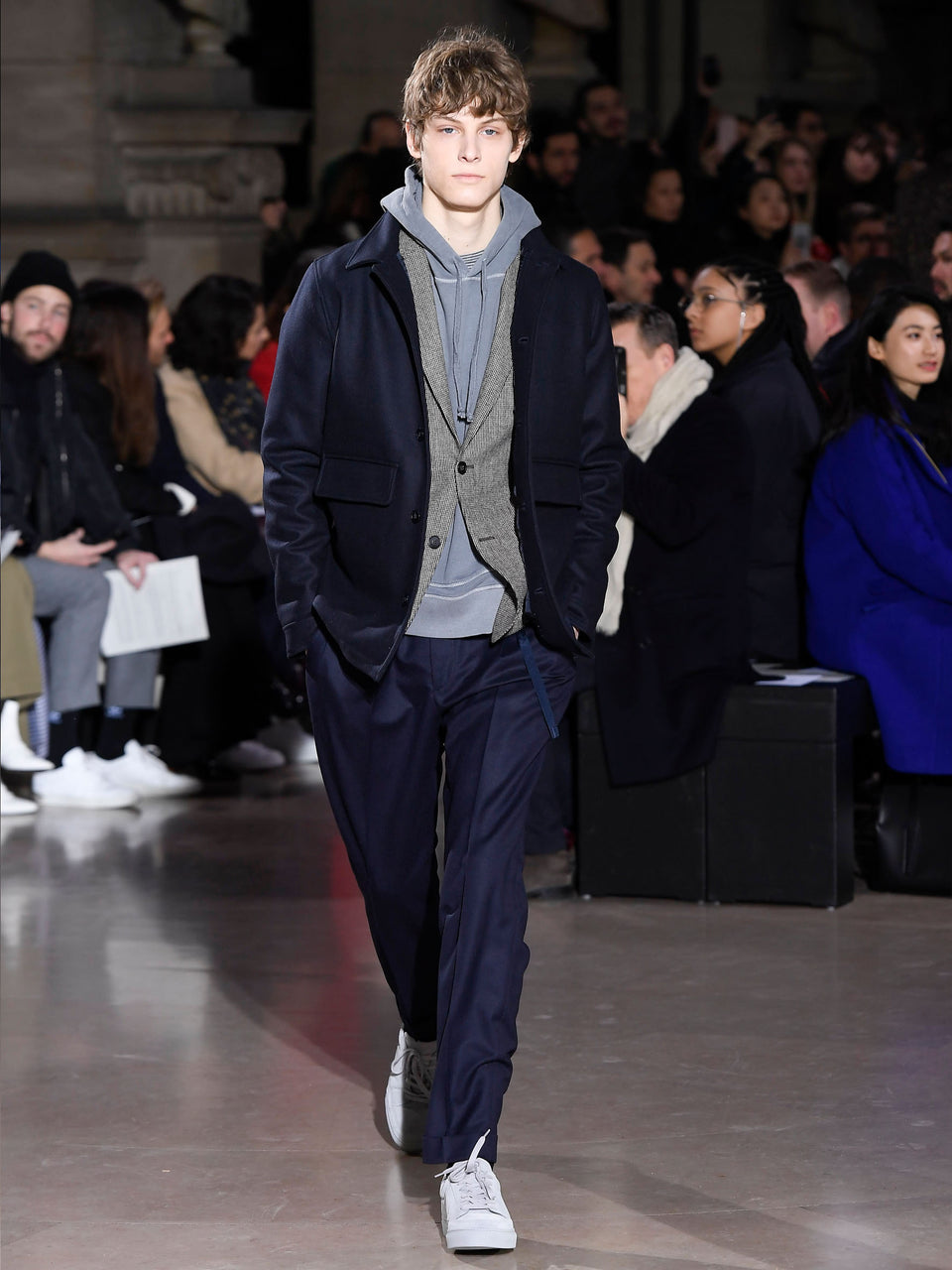 Look - 30