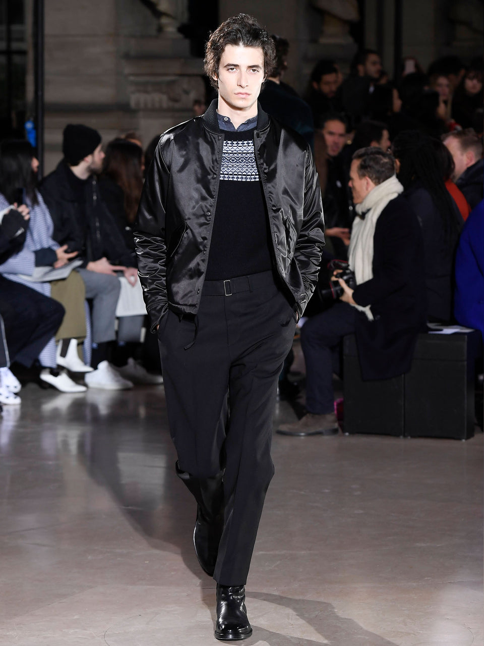 Look - 45
