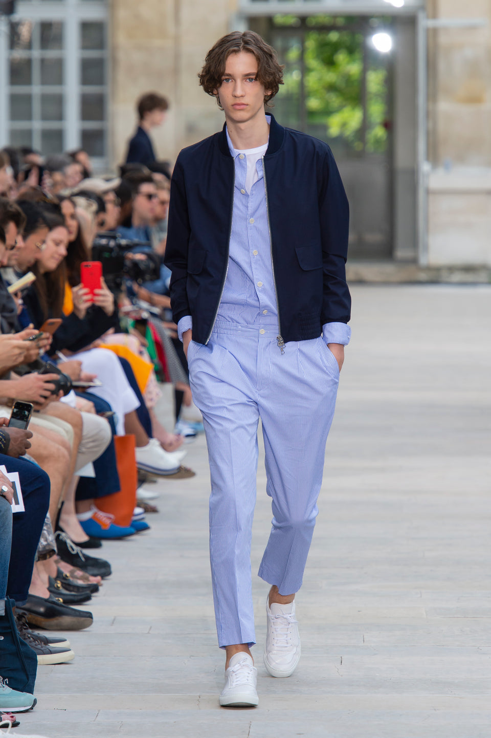 Look - 2