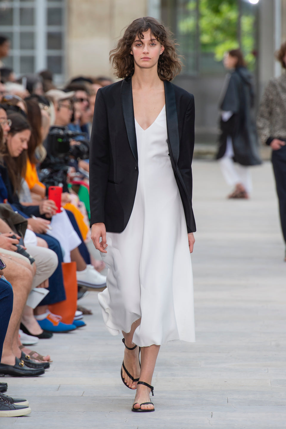Look - 31