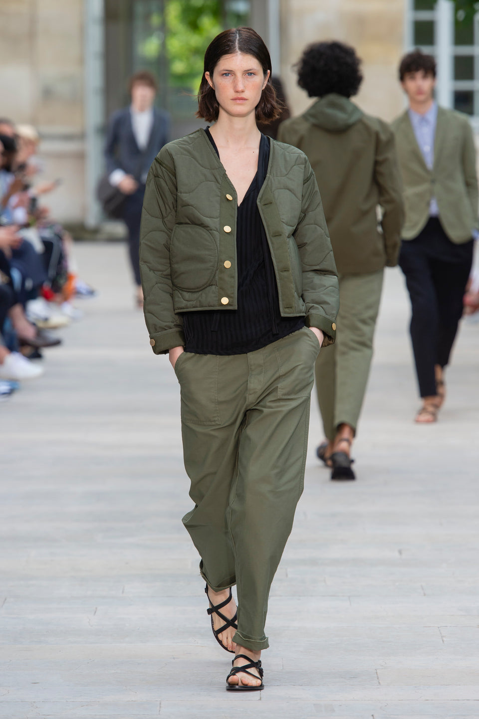 Look - 41
