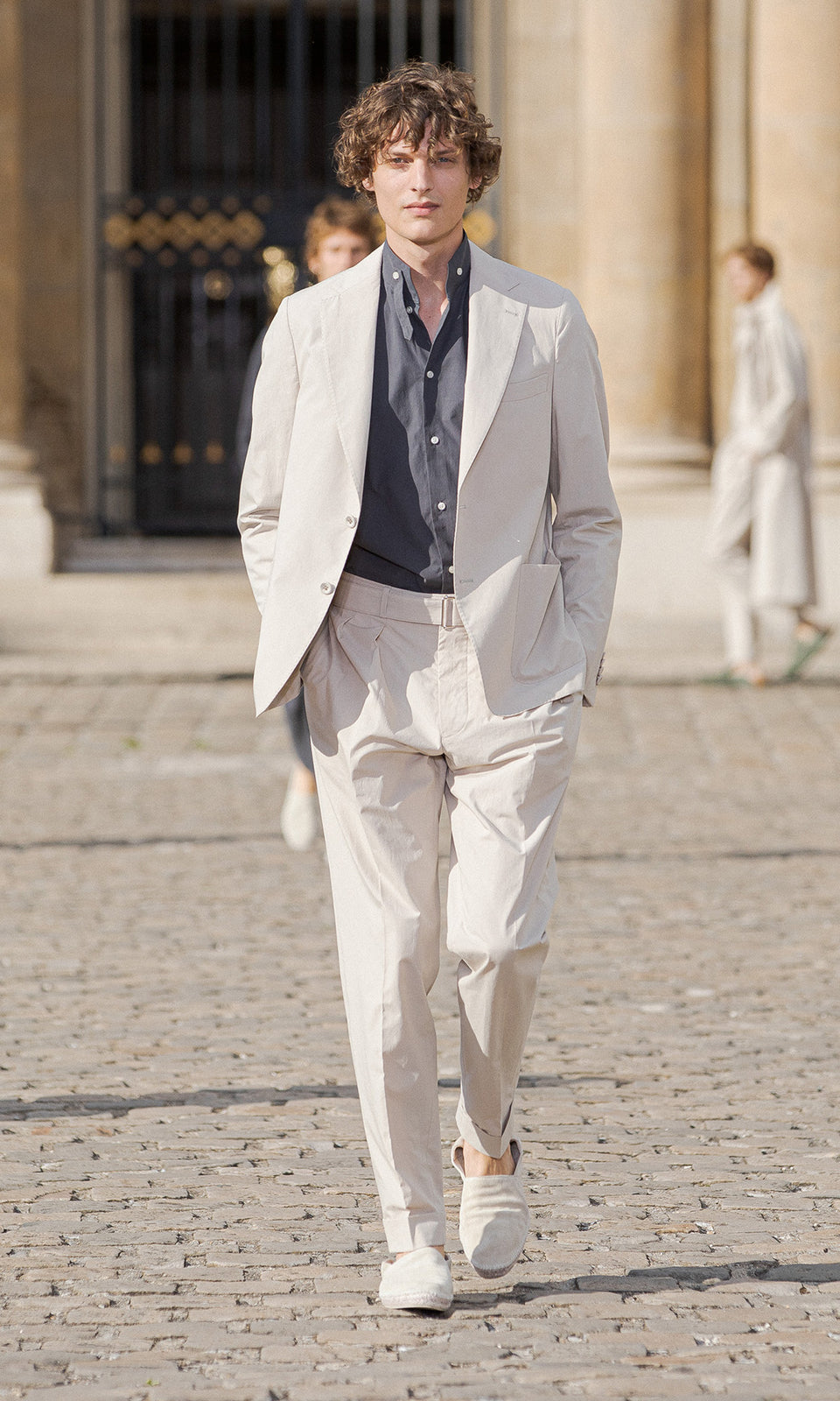 Look - 41