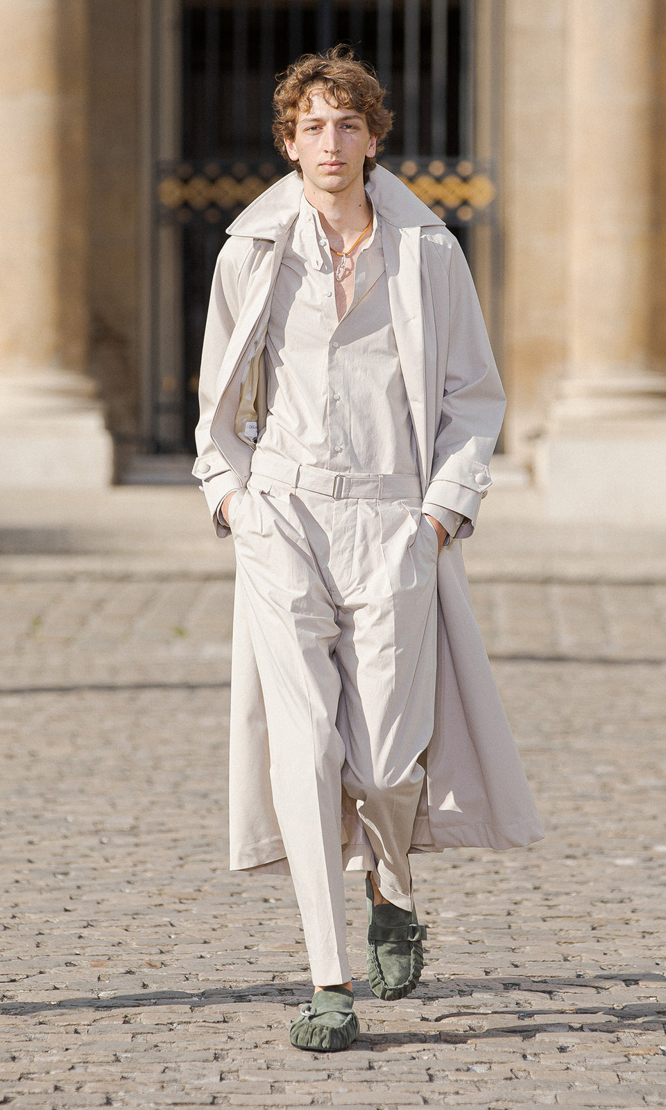 Look - 43