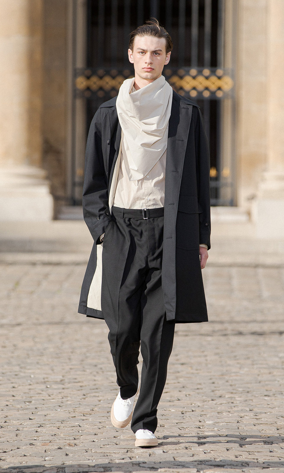 Look - 48