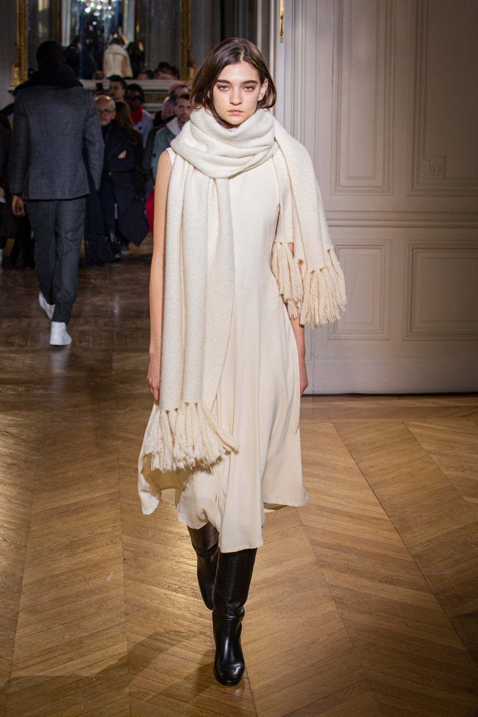 Look - 6