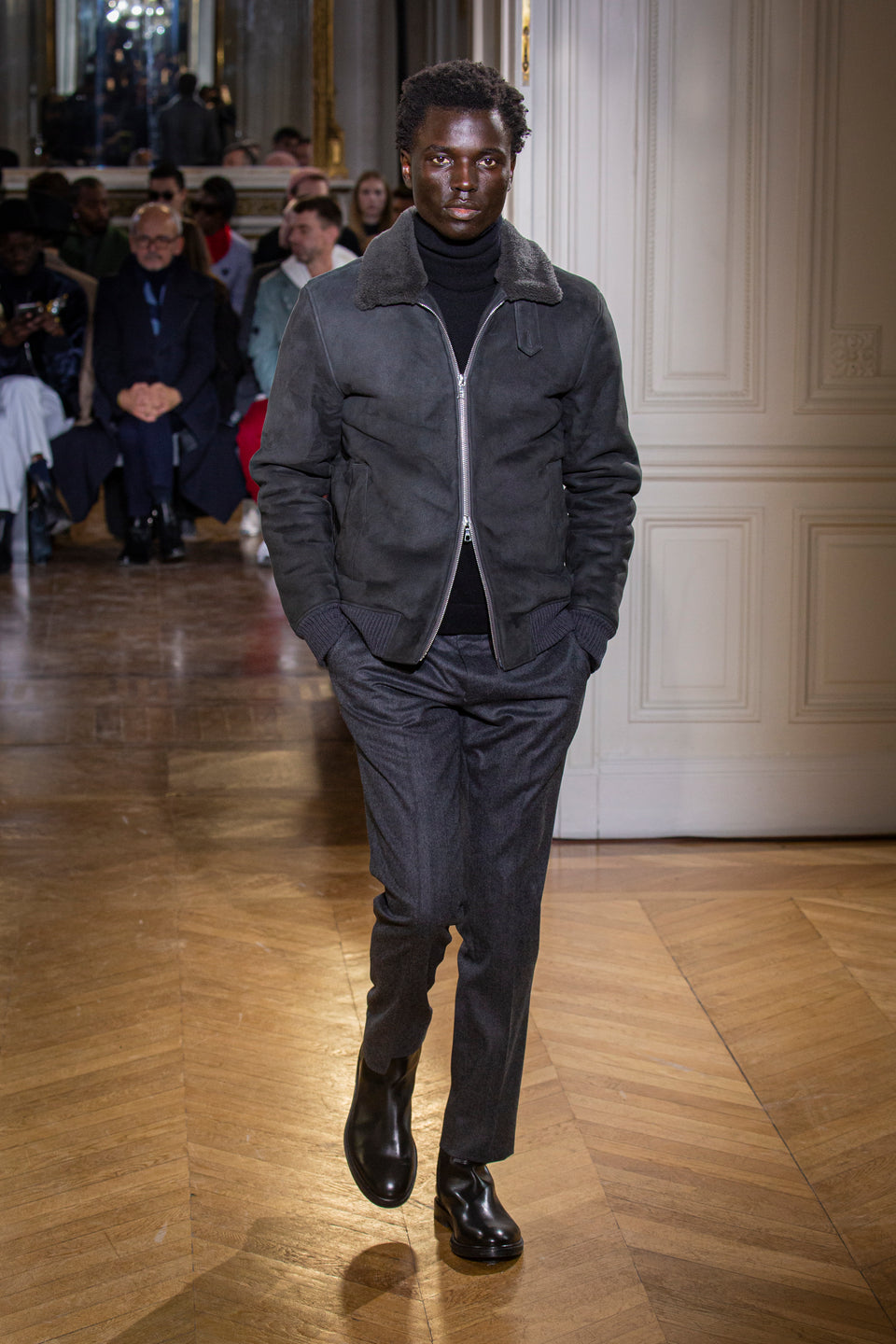 Look - 13