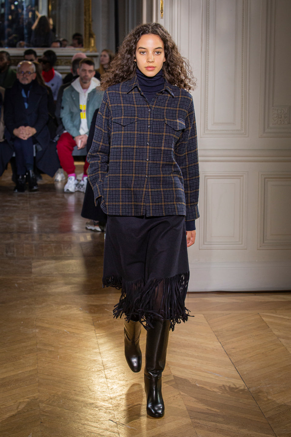 Look - 18