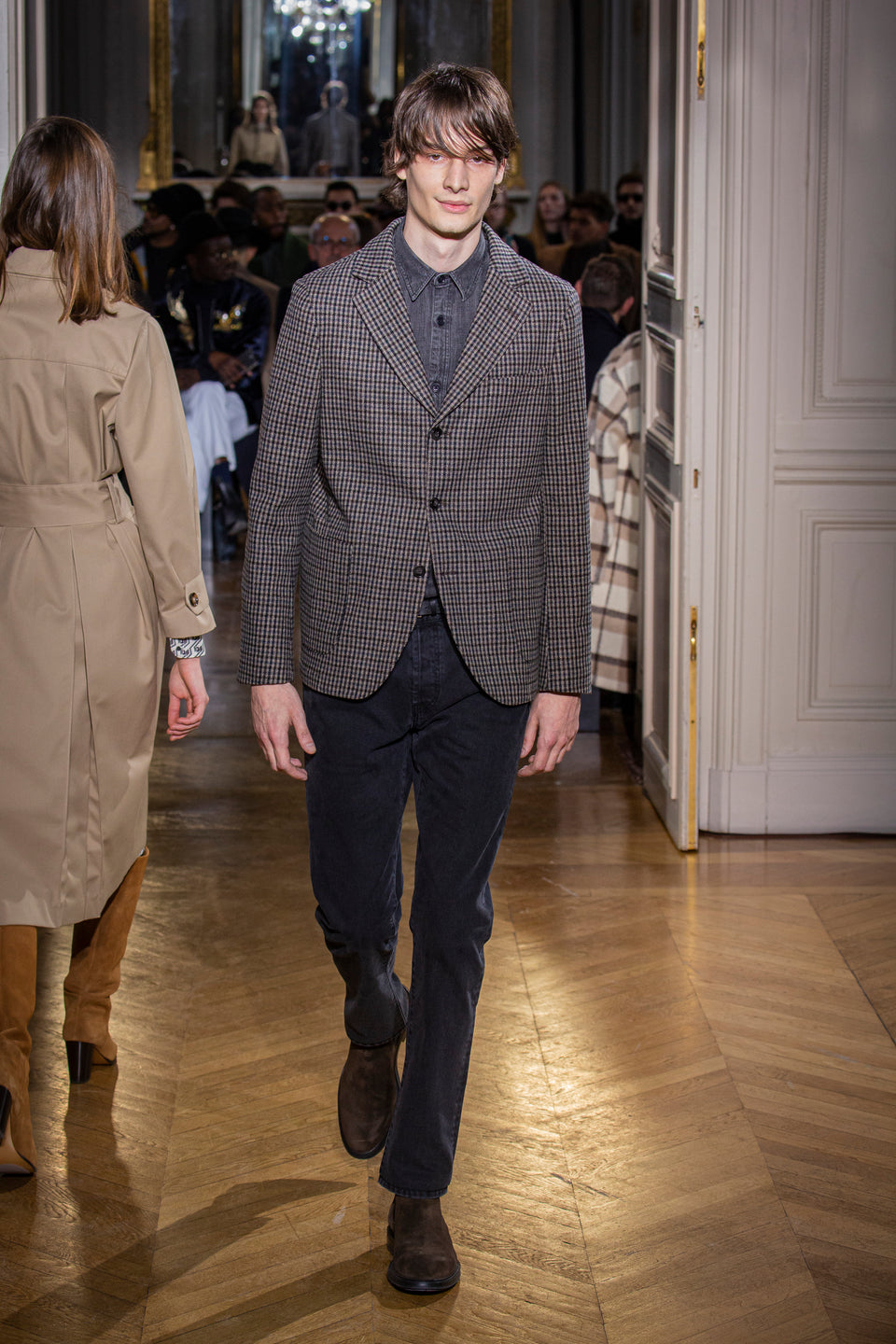 Look - 29