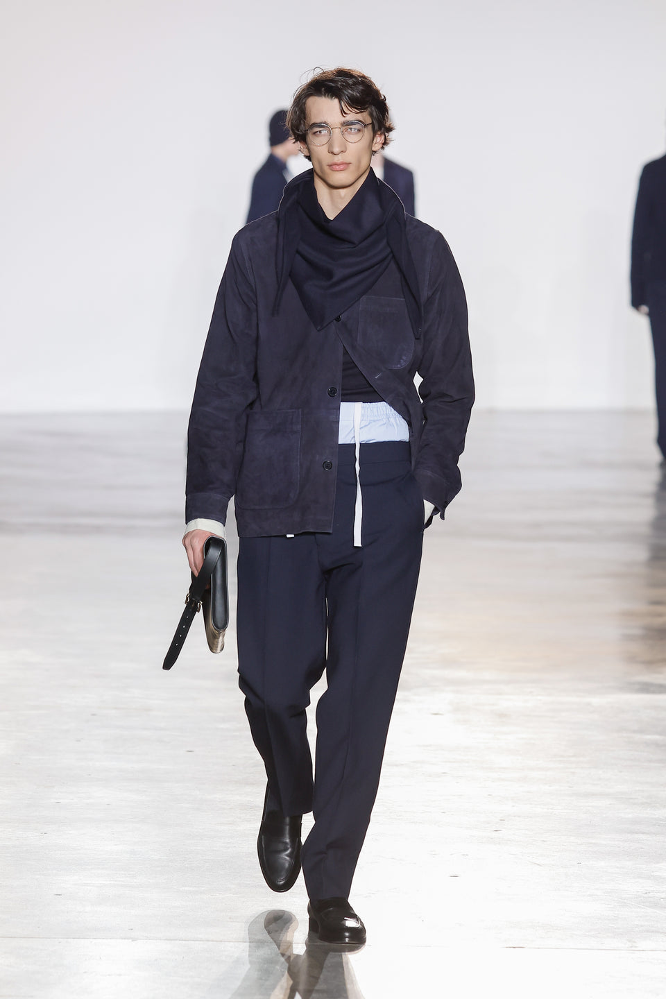 Look - 9