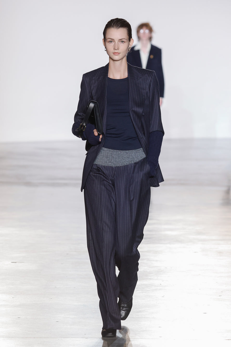 Look - 19