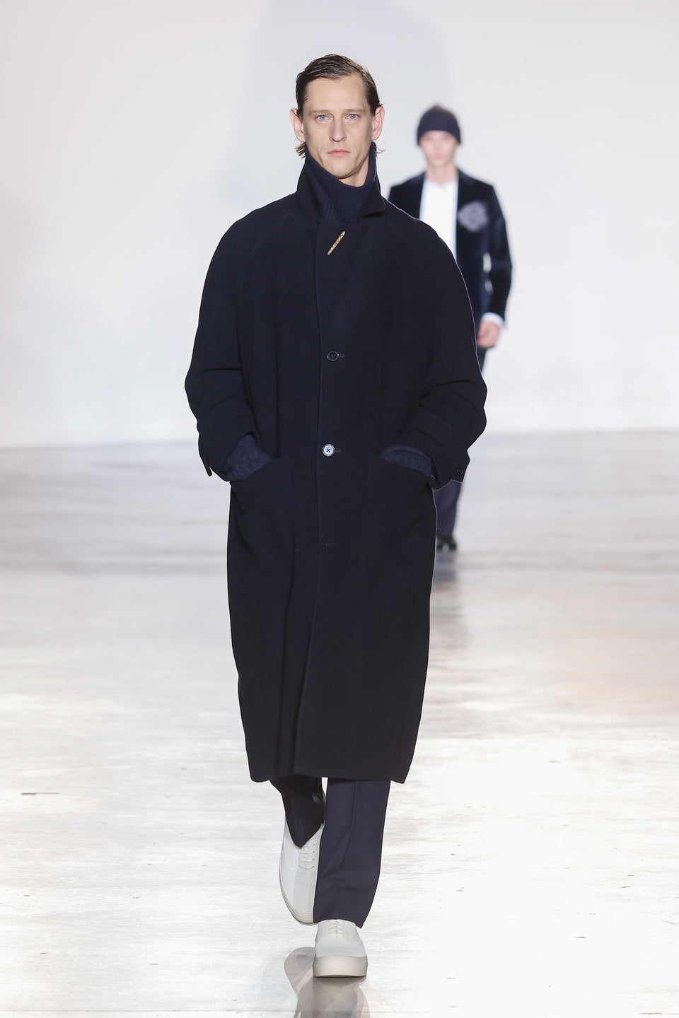 Look - 23