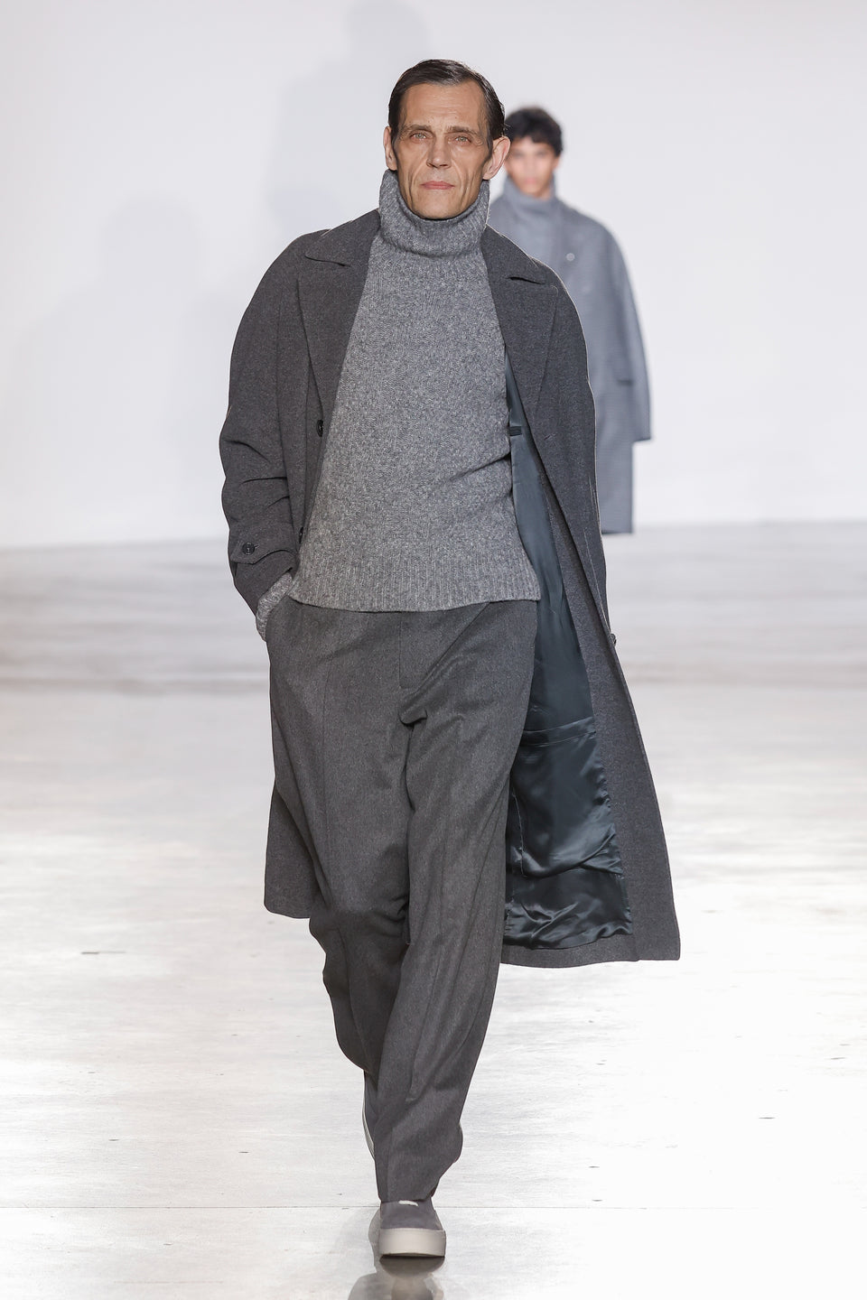 Look - 30
