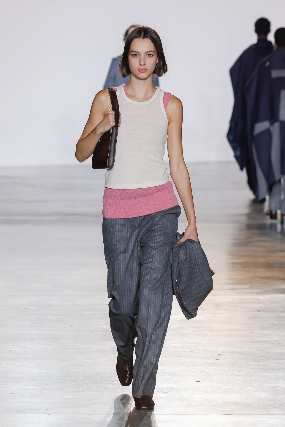 Look - 34