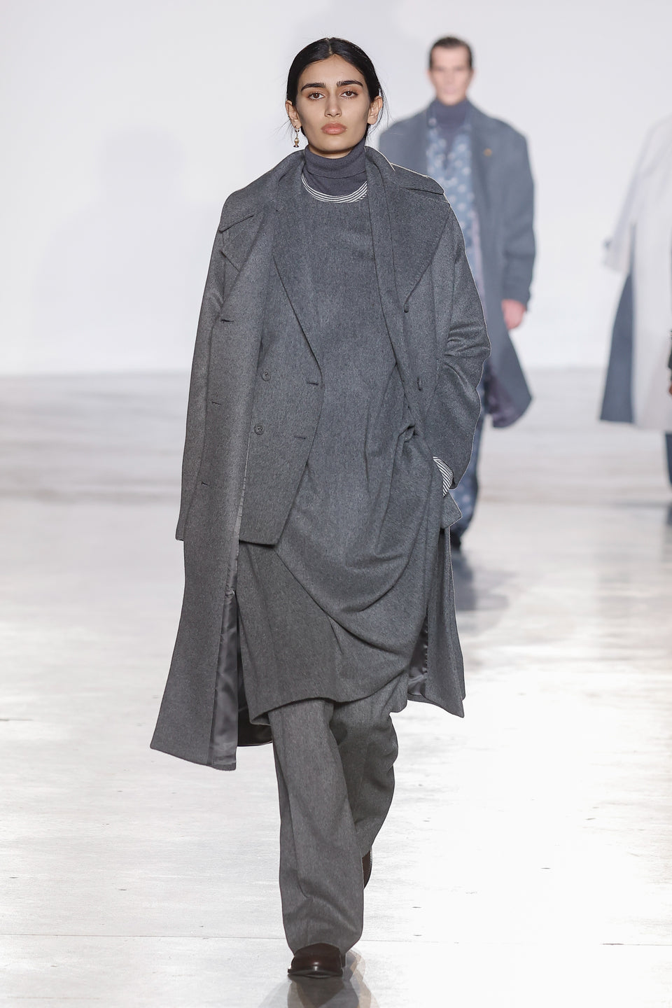 Look - 36