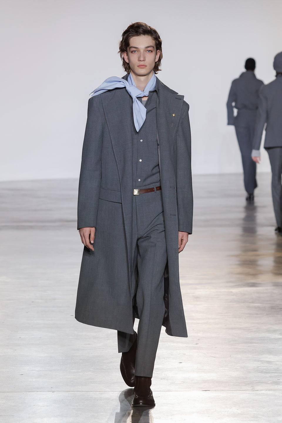 Look - 4