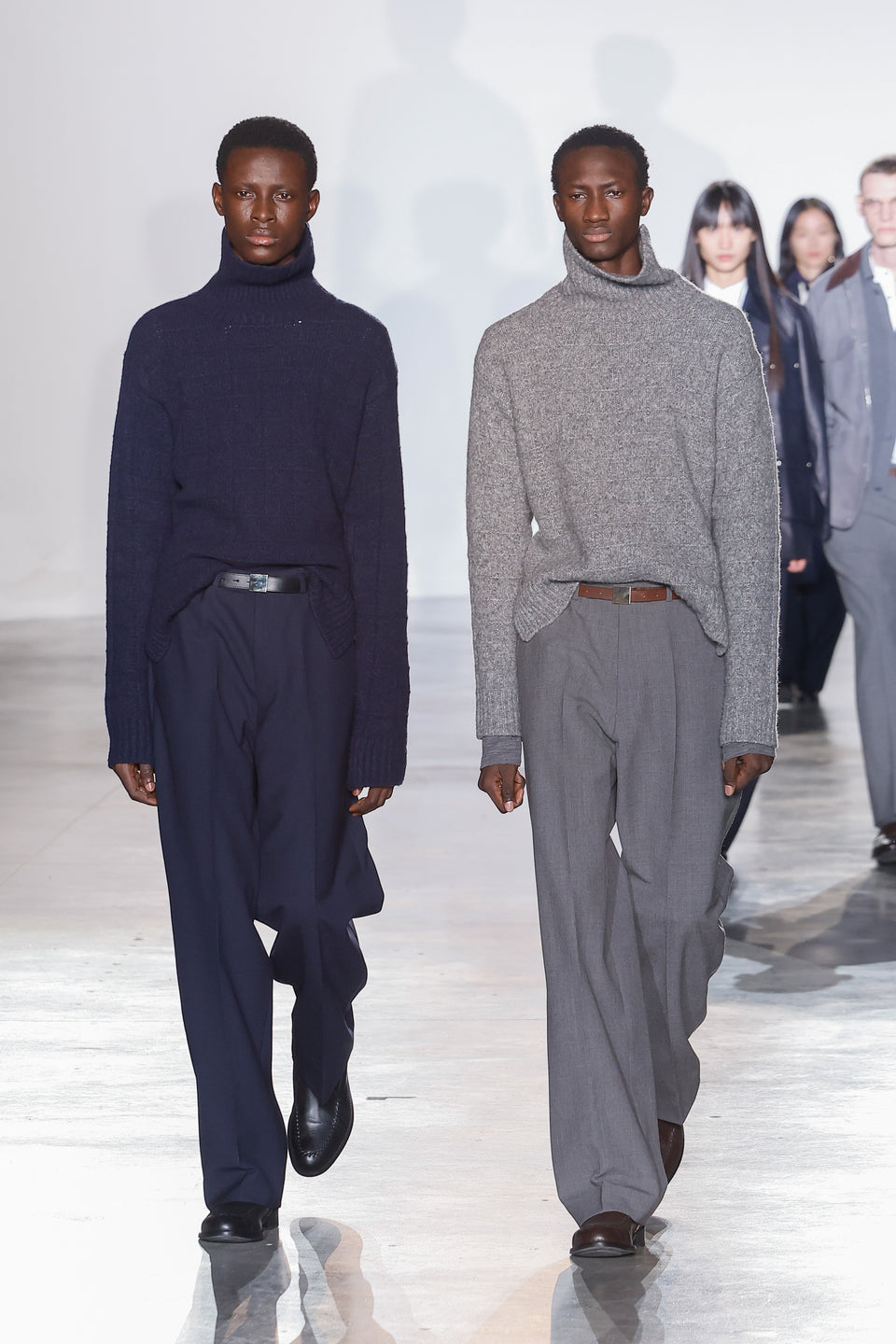 Look - 6