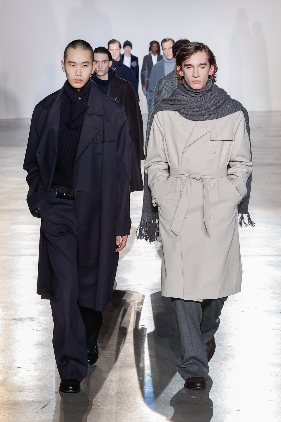 Look - 25