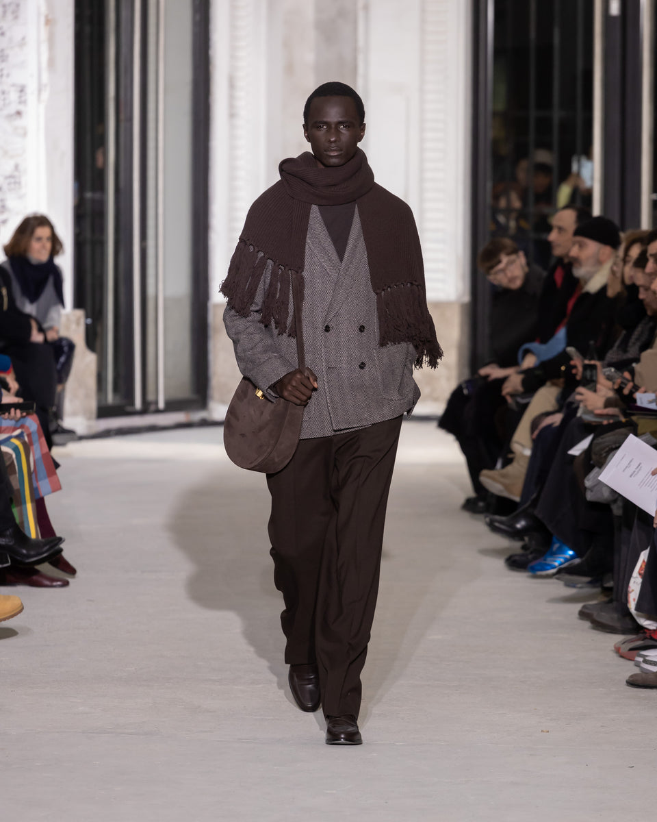 Look - 4
