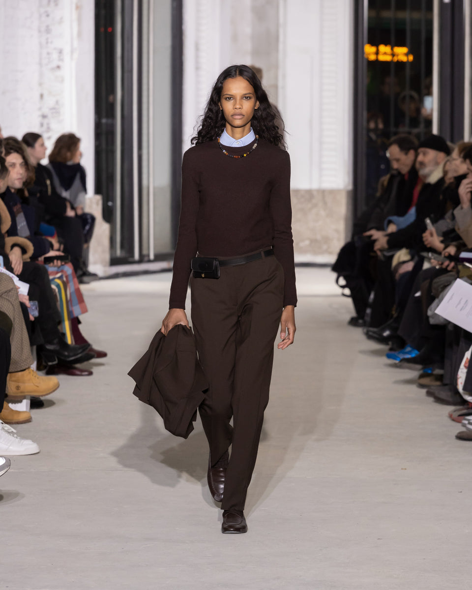 Look - 12