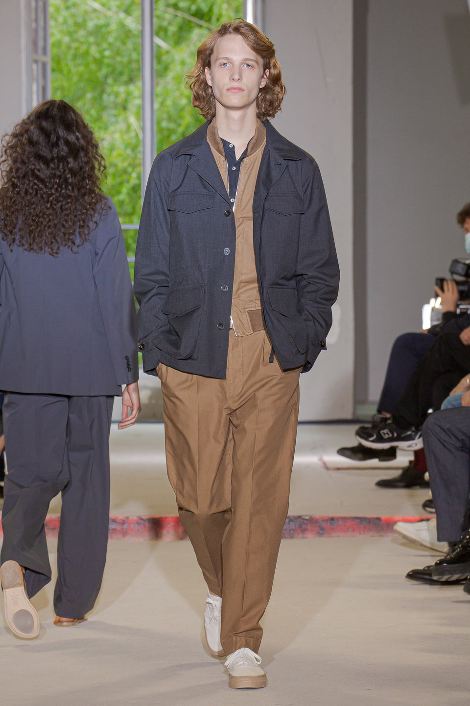 Look - 25