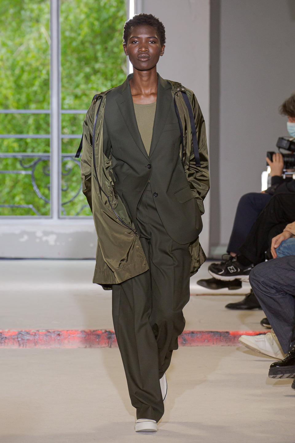 Look - 30
