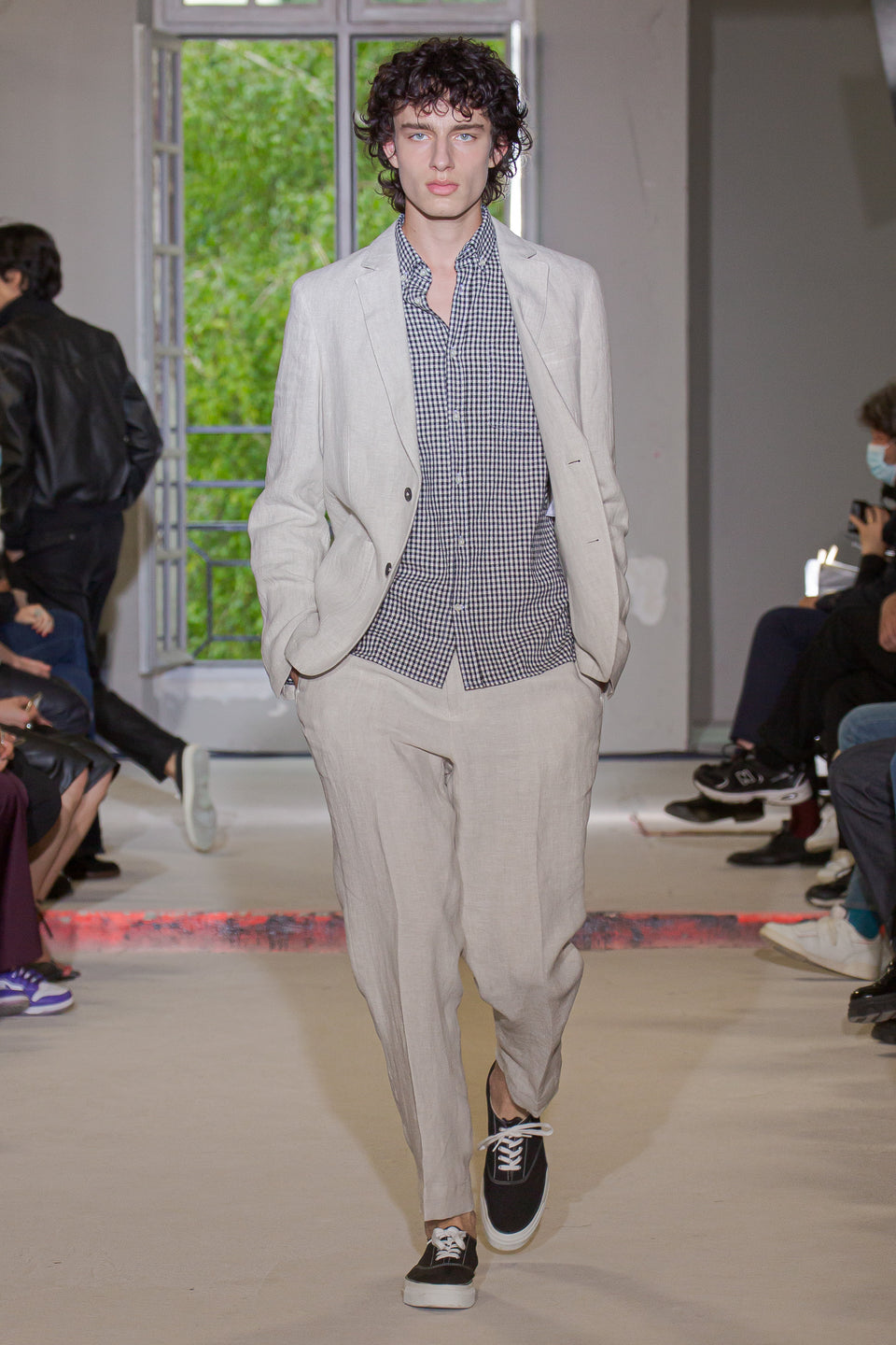 Look - 38