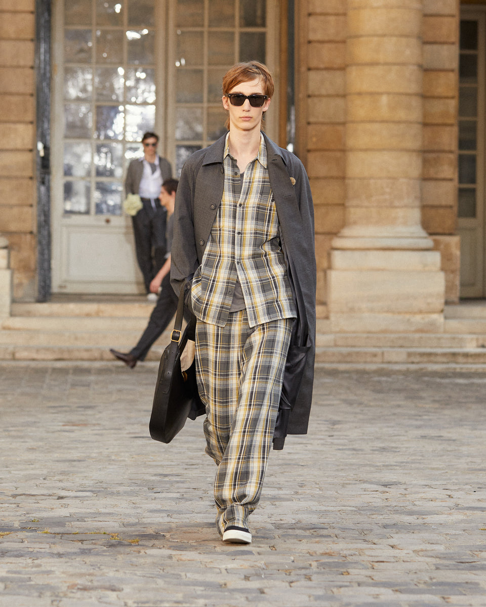 Look - 37