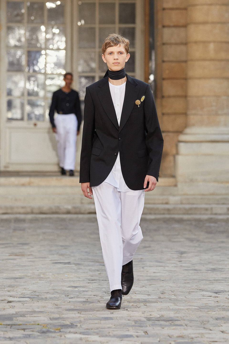 Look - 1