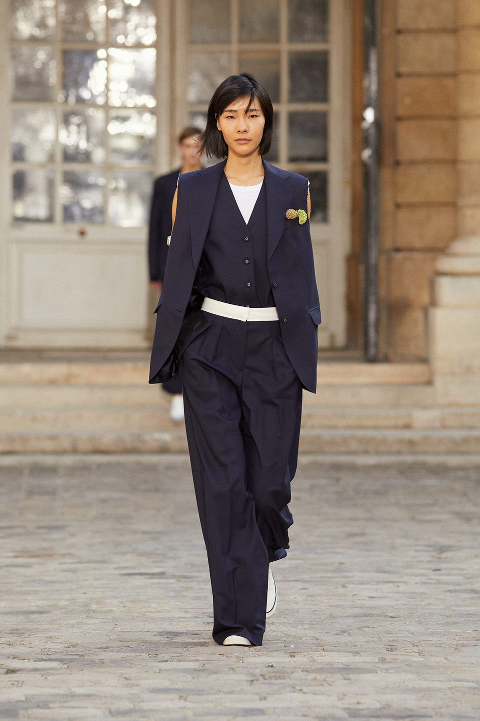 Look - 41