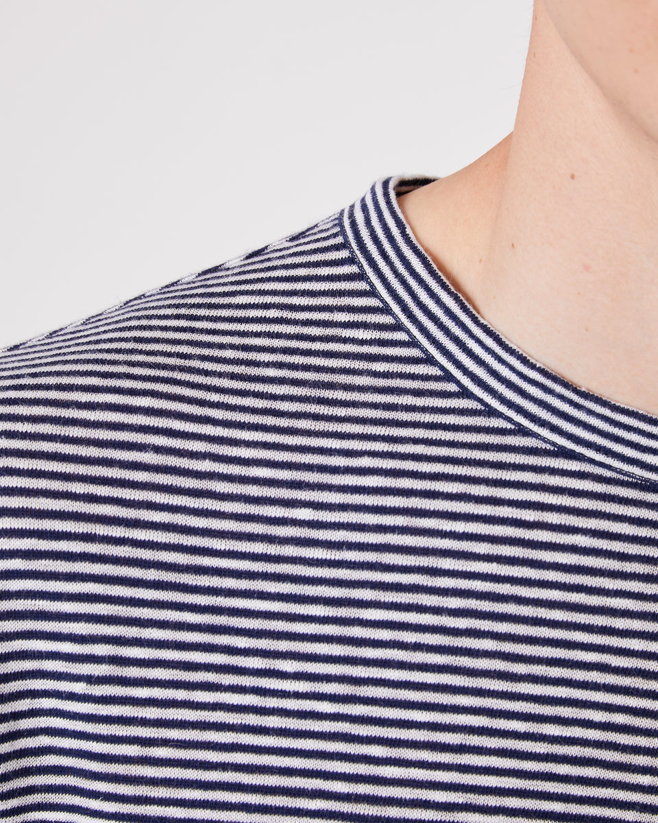 T-shirt 4 - Image 4