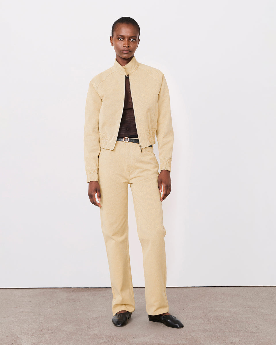 Jean tracey - Image 1