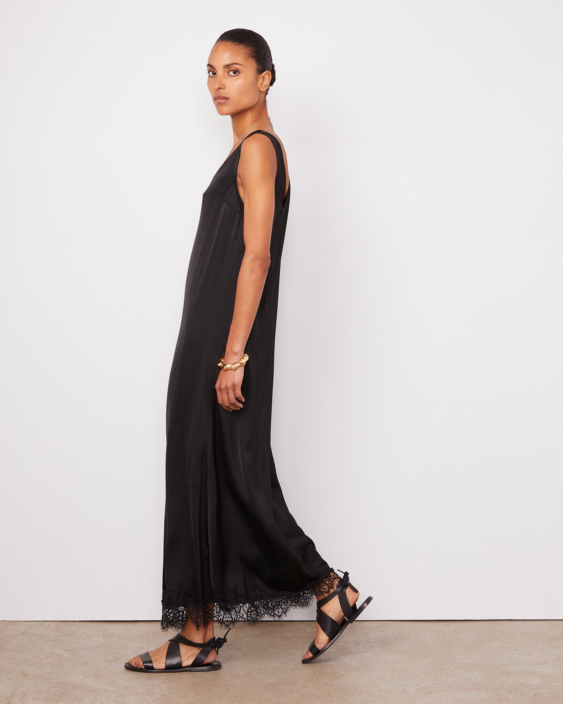 Liara dress itl satin visco 1 - Image 2