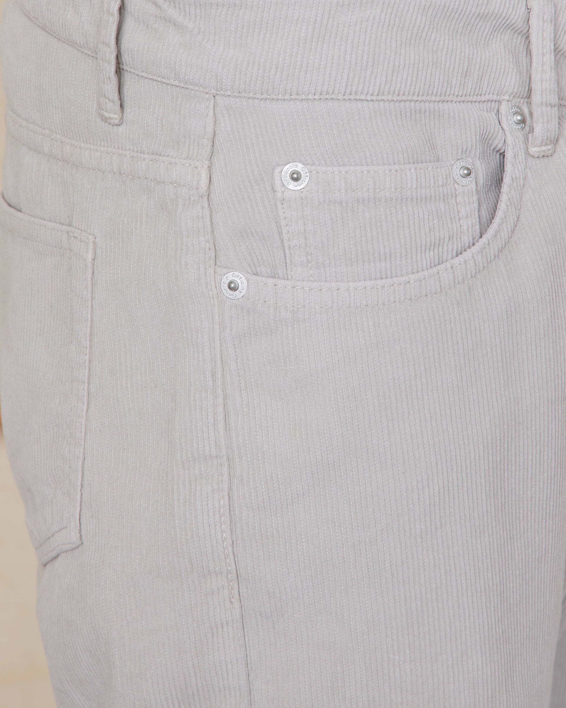 Jean james - Image 4