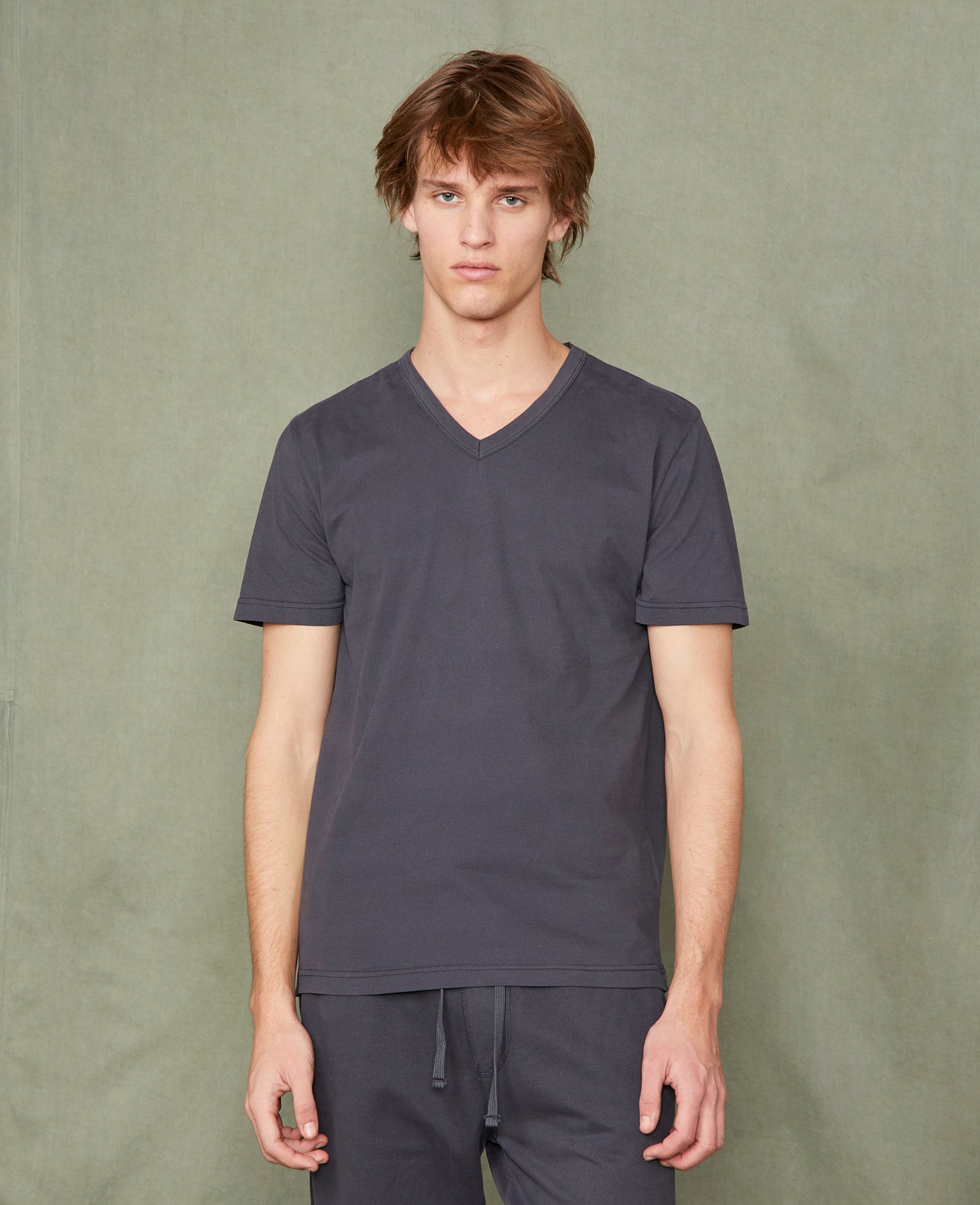 V neck t-shirt - Image 3