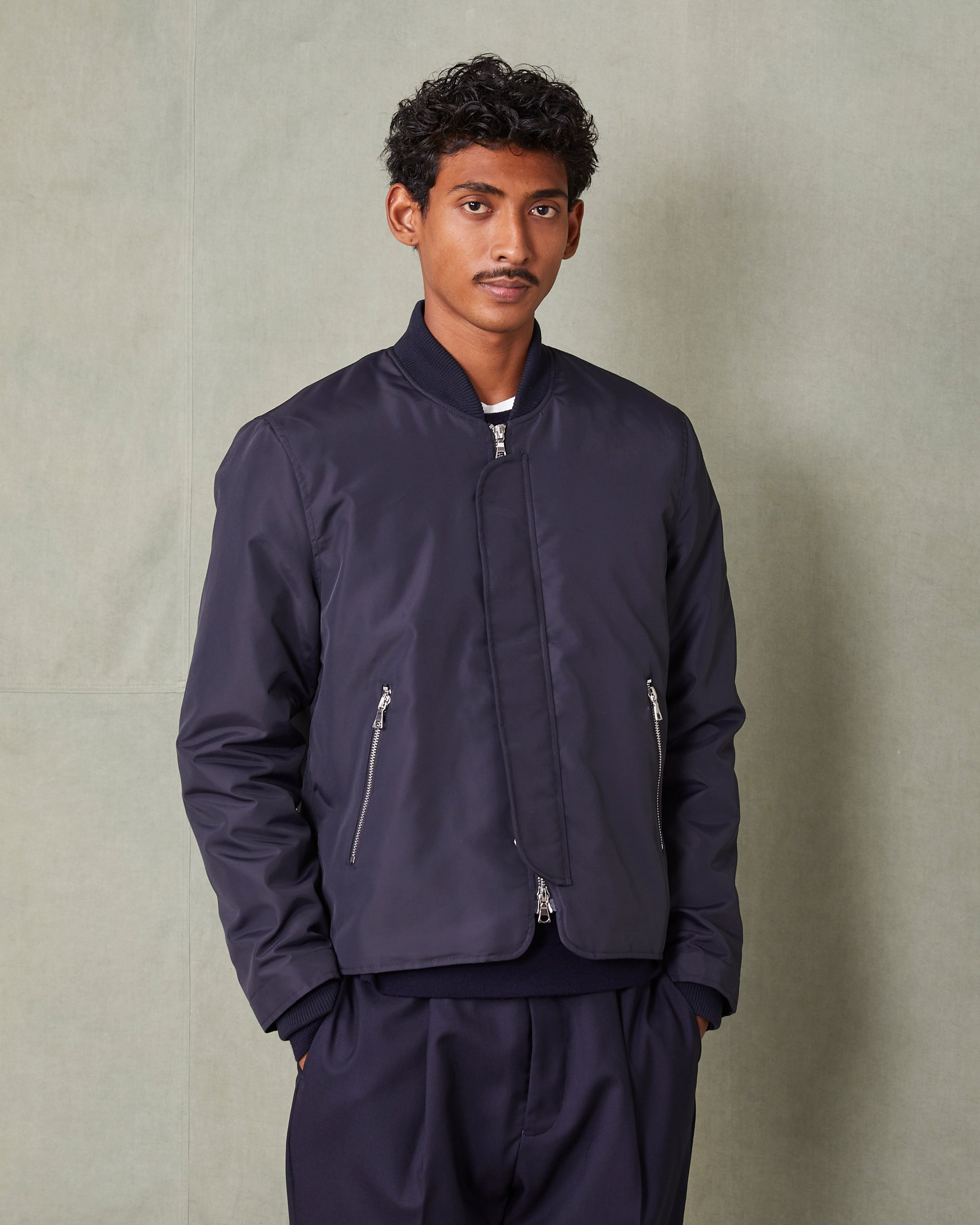 Efy bomber - Image 3