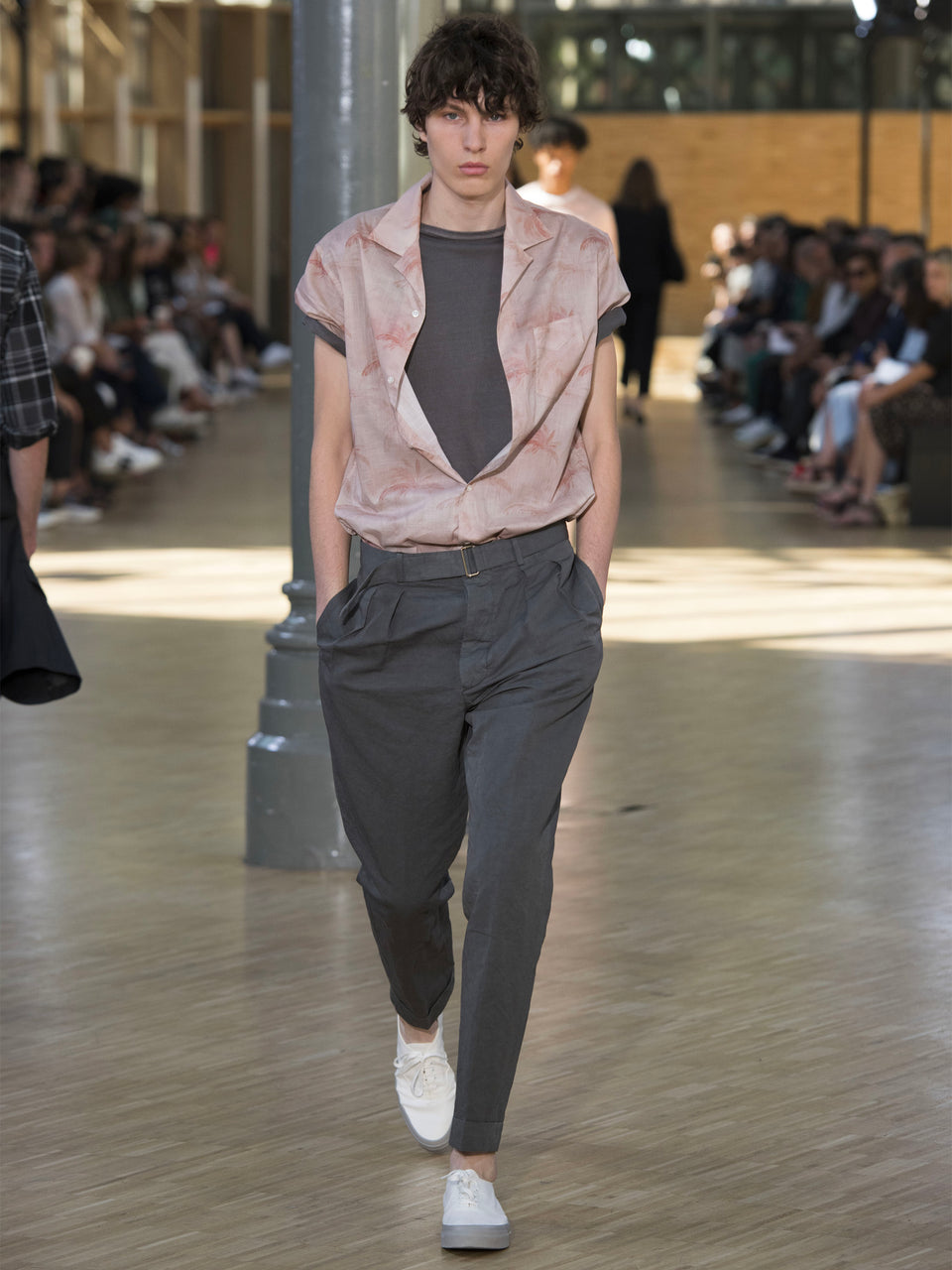 Look - 41