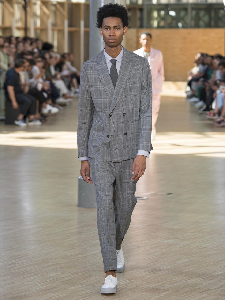 Look - 45