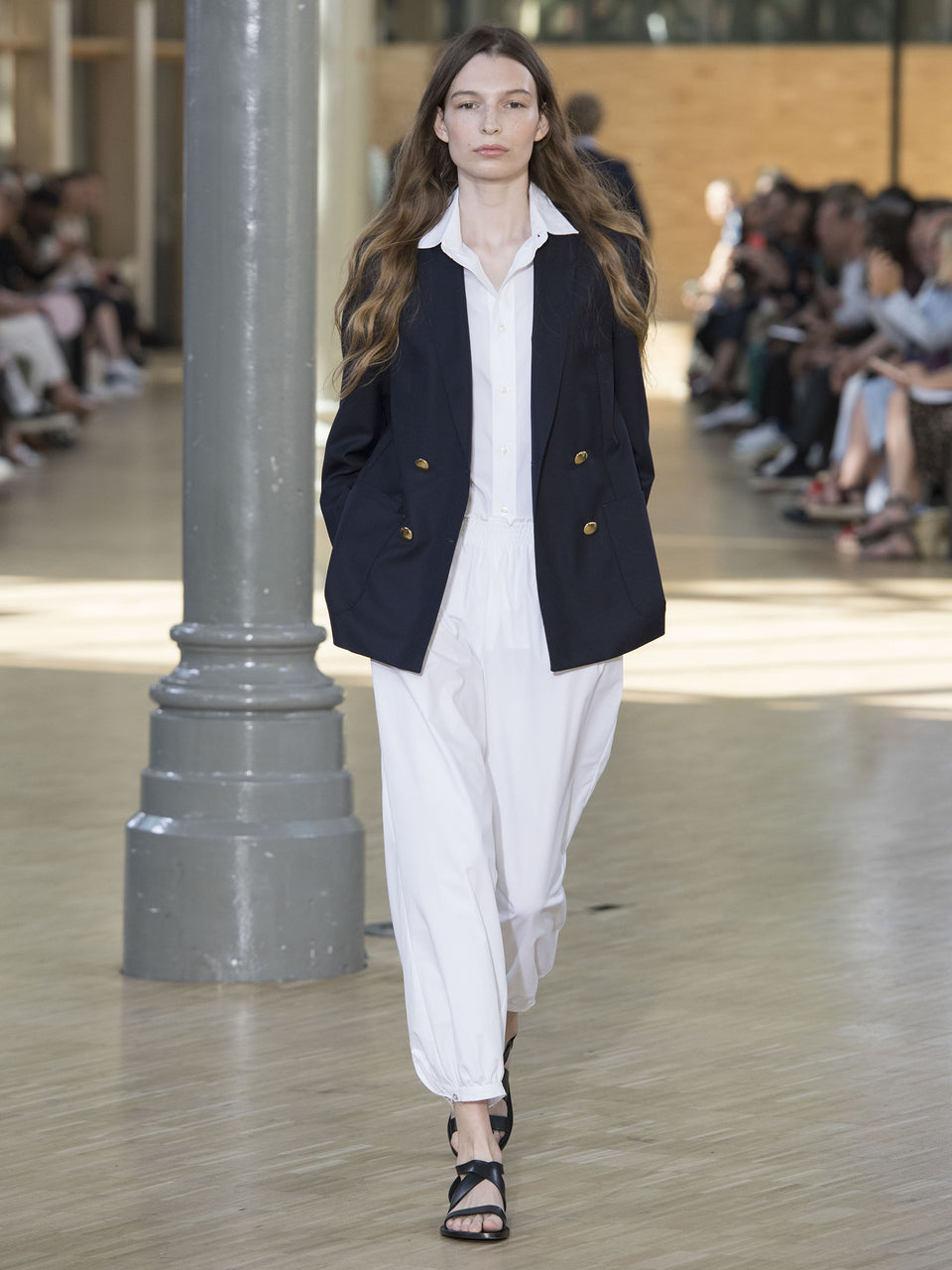 Look - 5
