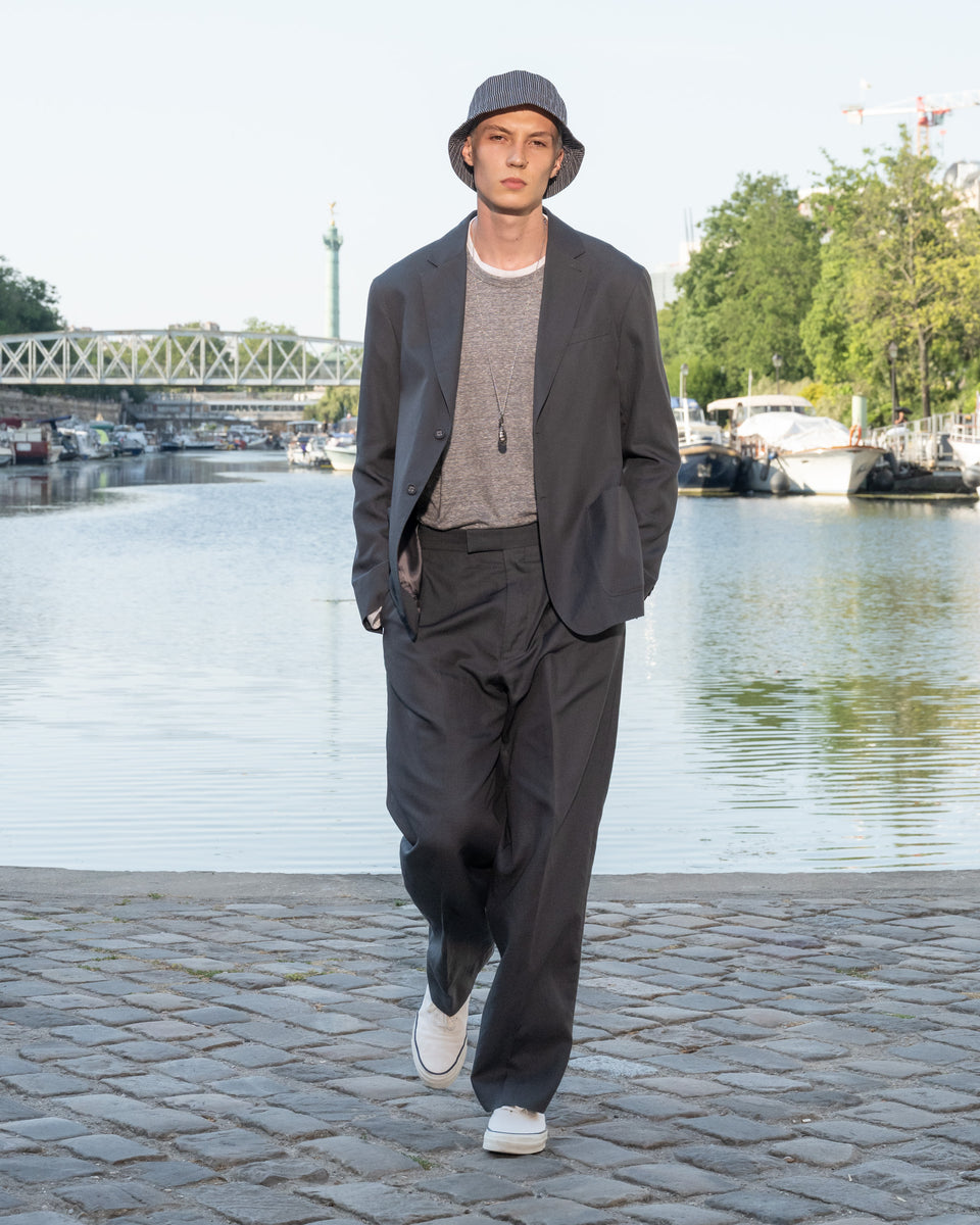Look - 11