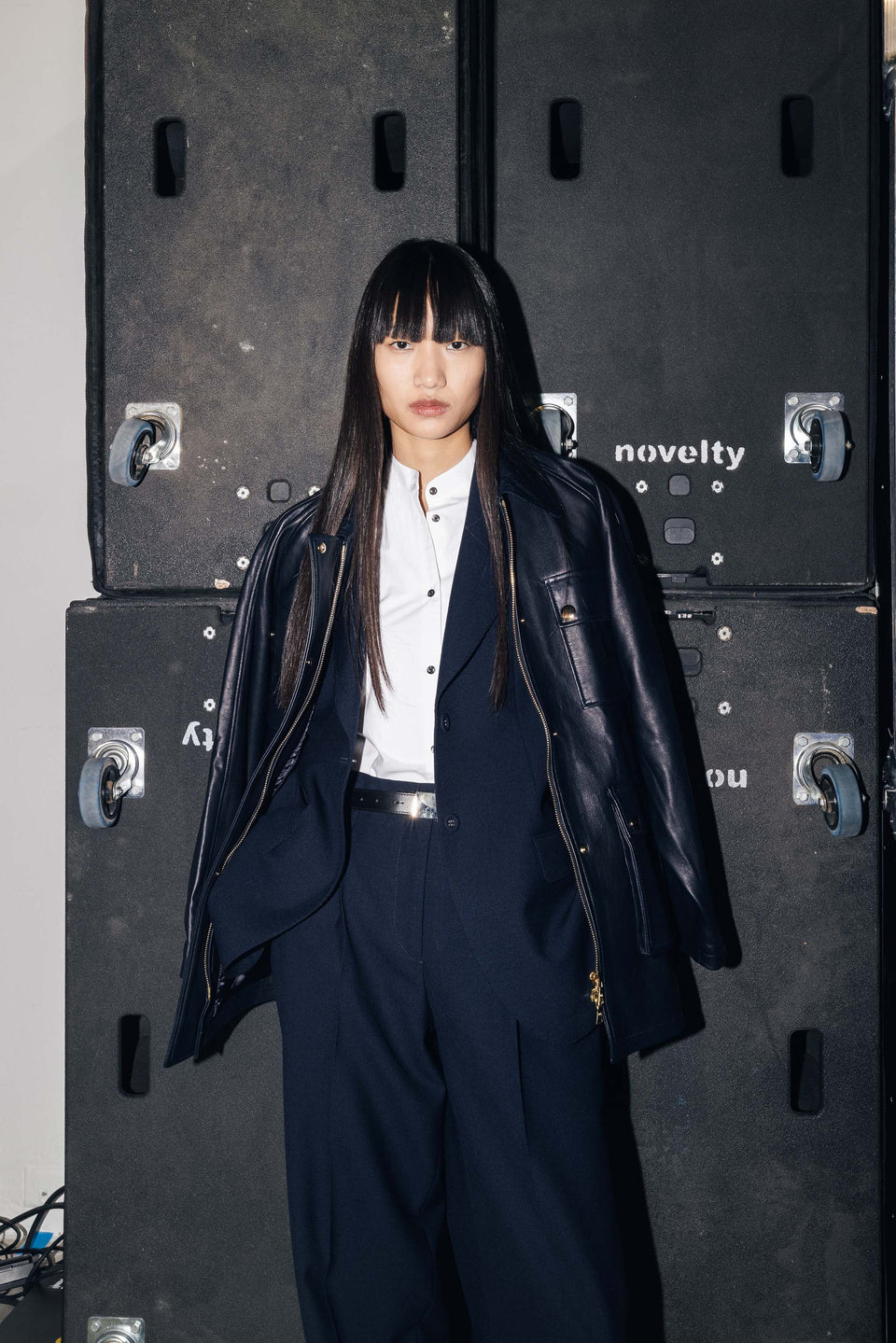 Look - 1