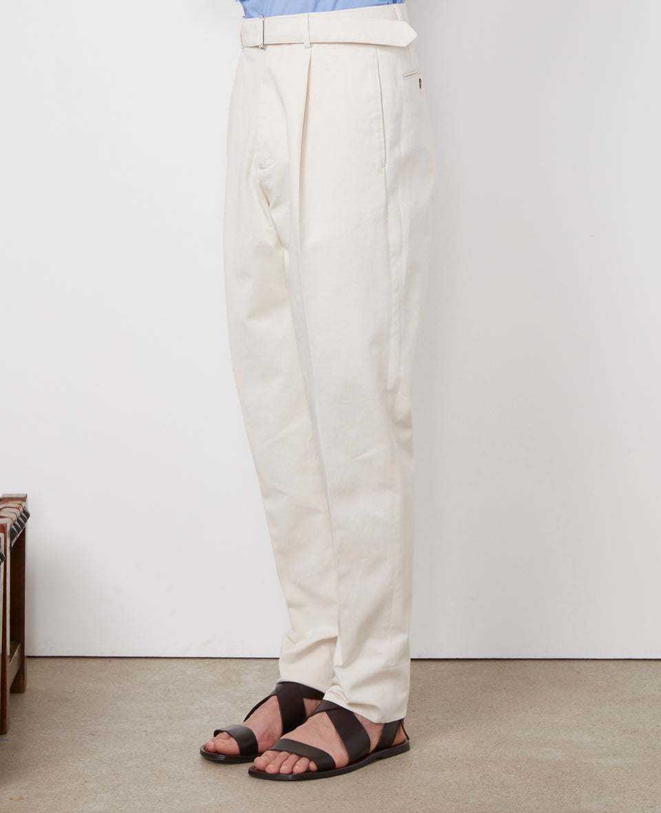 Chino hugo - Image 2
